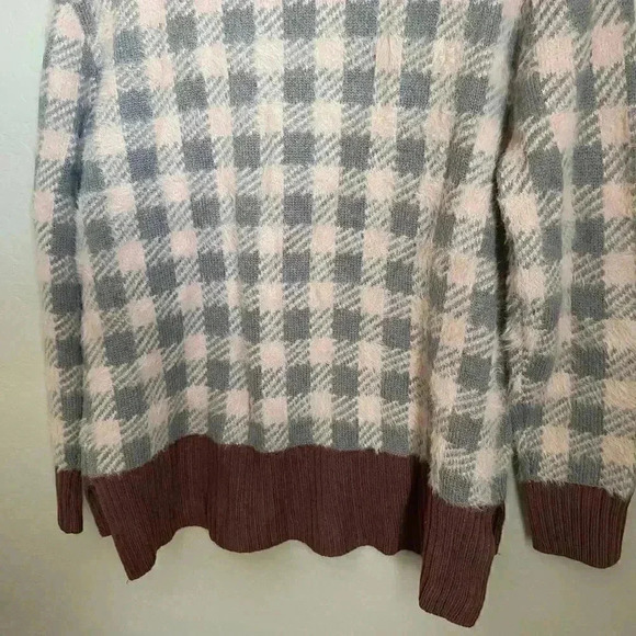 SUSINA Buffalo Checkered Print Pullover Sweater - Picture 2 of 8